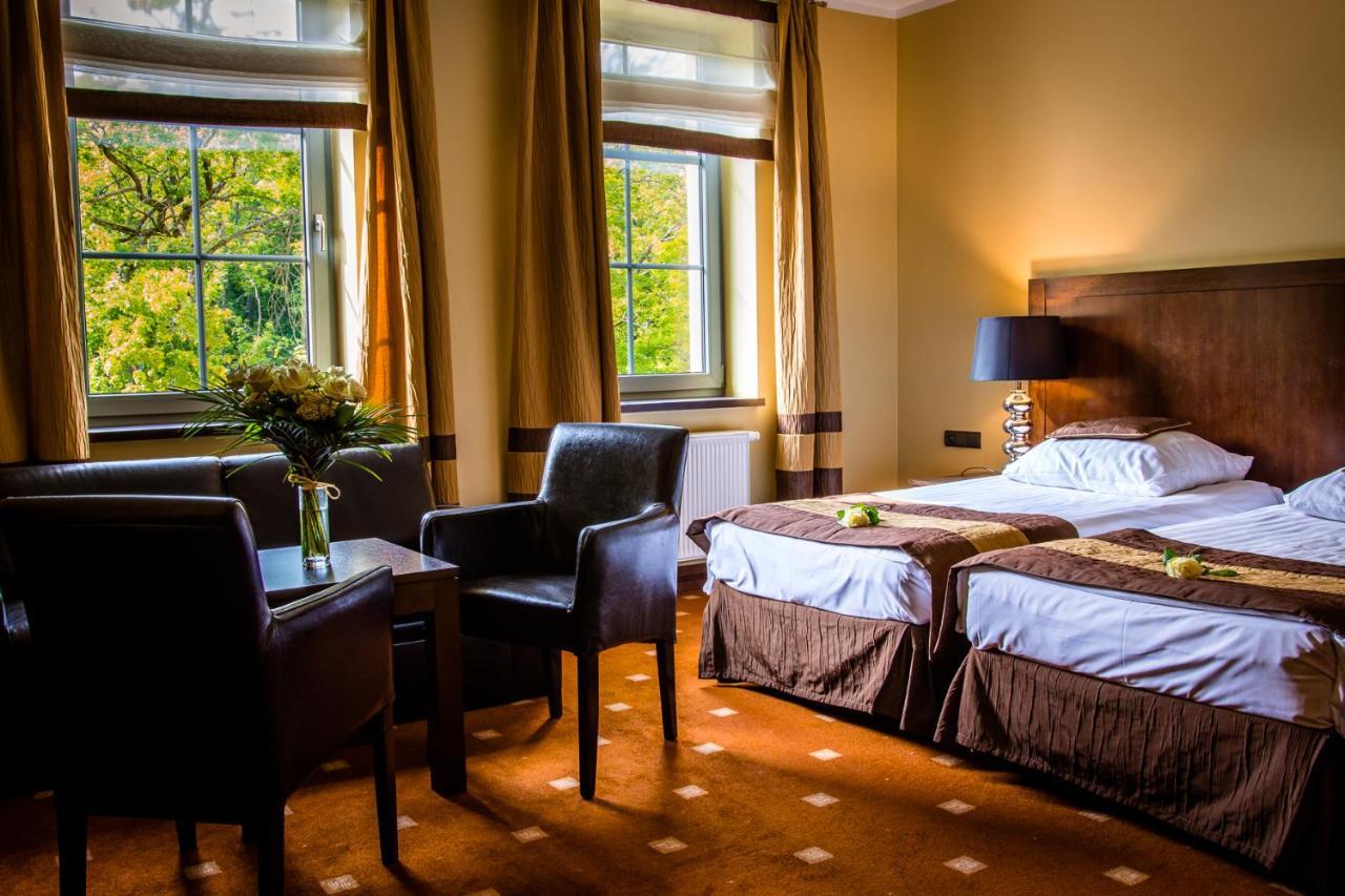 Hotel Nowy Dwor Elizy Blisko Sky Bridge Длугополе-Здруй Экстерьер фото